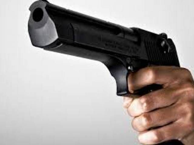لانڈھی میں فائرنگ ، 1شخص جاں بحق ، دوسرازخمی