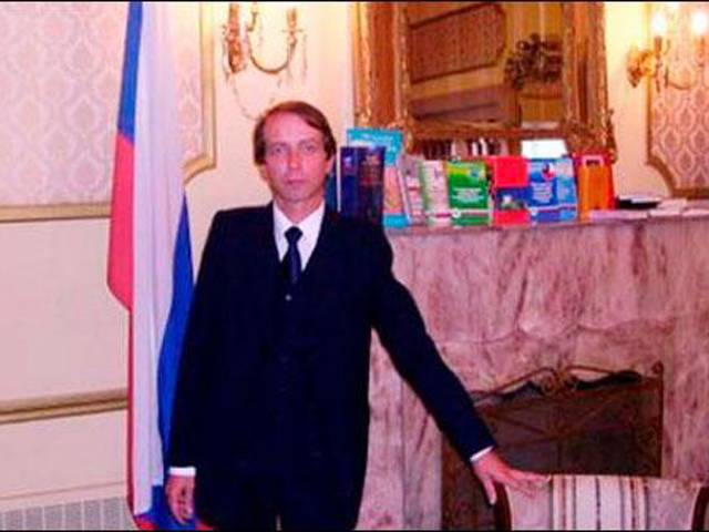 روسی سفارتکار پیٹر پولشیکوف کی گھر سے لاش برآمد
