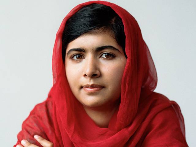دل چاہتا ہے سیاست دان بن کر پاکستان کی وزیراعظم بن جاﺅں: ملالہ یوسفزئی