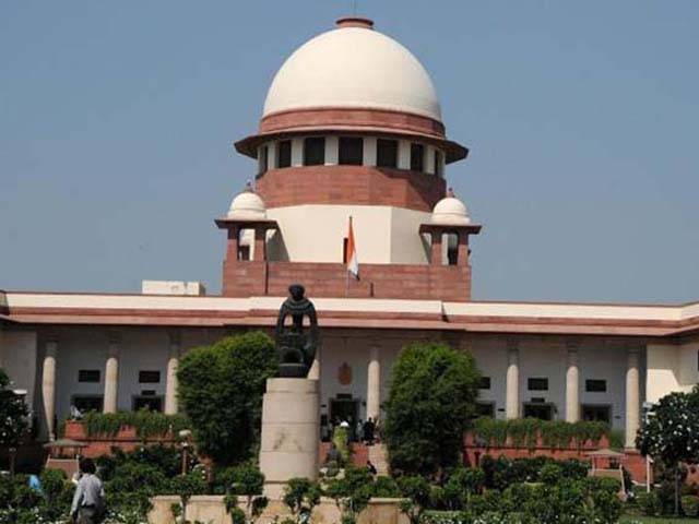 گجرات فسادات ،بھارتی سپریم کورٹ نے 14سال سے عمر قید کی سزاکاٹنے والے4مسلمان نوجوانوں کو باعزت بری کرنے کا حکم دے دیا 
