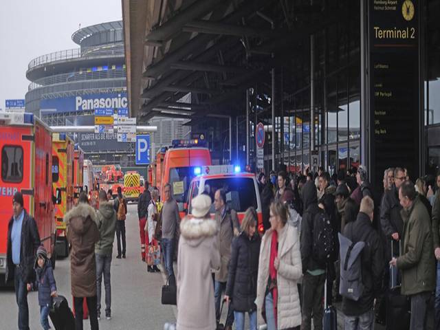 جرمن ایئر پورٹ پر زہریلی گیس پھیلنے سے 50 افراد کی حالت غیر، 2 گھنٹے فلائٹ آپریشن معطل رہا