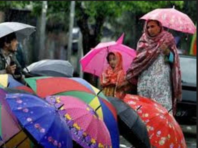 جمعہ سے پنجاب ، خیبر پختونخوا اور کشمیر سمیت بیشتر علاقوں میں بارشوں کا نیا سلسلہ شروع ہونے کا امکان ہے : محکمہ موسمیات