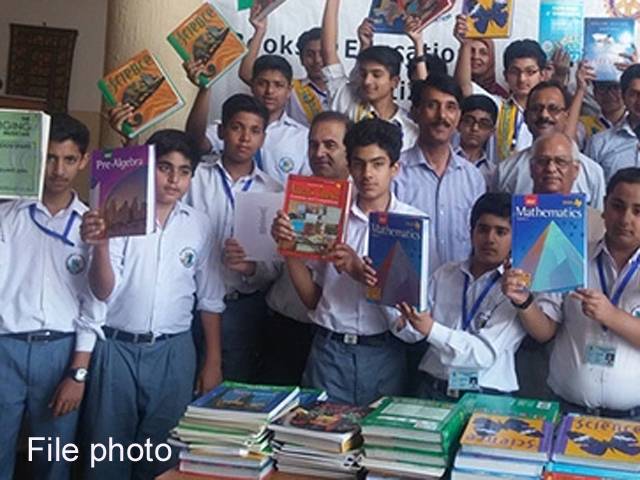گلگت بلتستان کے طلبہ و طالبات کے لئے بڑی خوشخبری،صوبائی حکومت مفت کتابیں فراہم کرے گی