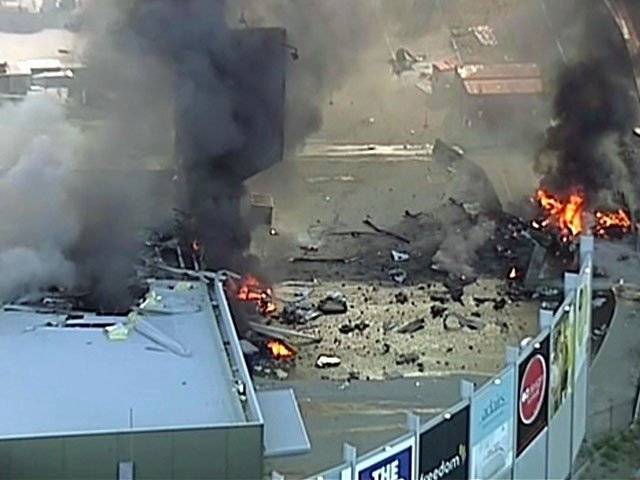  آسٹریلیا میں مسافر طیارہ شاپنگ سینٹر پر گر کر تباہ ، 5افراد ہلاک 