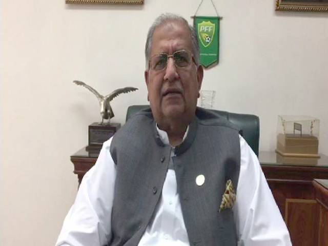 ”دوگیندیں ہی تو روکیں ہیں،کسی کو قتل تو نہیں کیا“وفاقی وزیر ریاض پیرزادہ کی فکسنگ معاملے پر انوکھی منطق