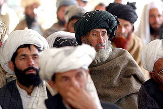 پکڑ دھکڑ کا خوف، غیر قانونی رہائش پذیر افغانوں نے حلیے بدل لئے، بینکوں سے رقوم بھی نکلوالیں