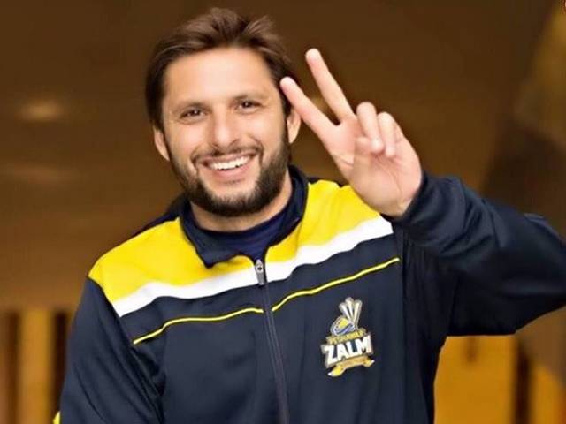 ”ایک ٹیم سے کپ جیتا اب دوسری ٹیم کی باری ہے “، شاہد آفریدی نے پشاور زلمی چھوڑنے کااعلان کر دیا