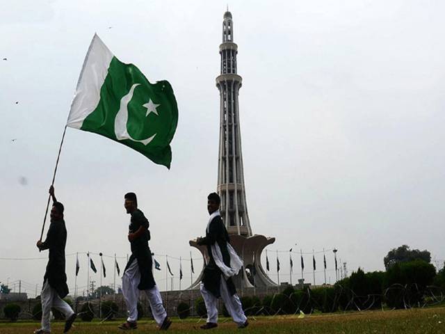 قیام پاکستان سے ایک سال پہلے کا ملی نغمہ ، سن کر آپ کے جذبہ حب الوطنی کی بھی تسکین ہوگی