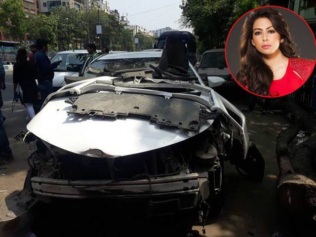 بھارتی ماڈل و اداکارہ سونیکا چوہان آج صبح ایک کار حادثے میں ہلاک،وکرم شدید زخمی 