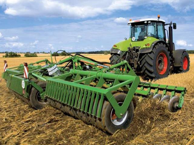 حکومت کا زرعی مشینری کی درآمد پر کسٹم ڈیوٹی اور سیلز ٹیکس ختم کرنے کا اعلان 
