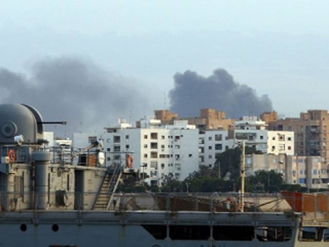 مصری طیاروں نے پہلی مرتبہ ایک ایسے بڑے اسلامی ملک پر بم برسا دیئے کہ ہر طرف ہلچل مچ گئی