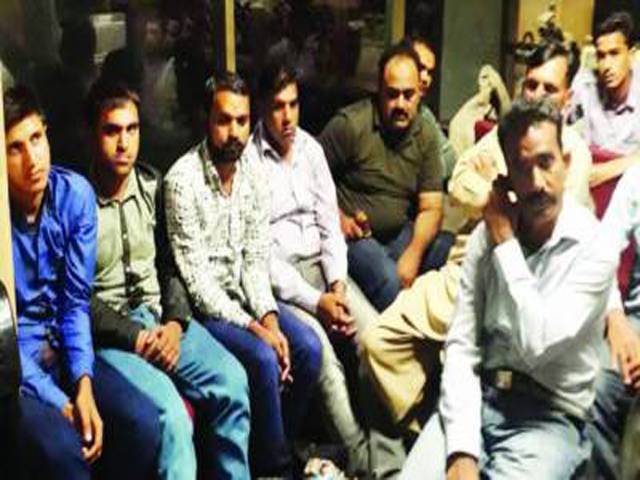 دبئی کے وزٹ ویزا کی آڑ میں جرمنی جانے والے 12 غیرمسلم پاکستانی گرفتار