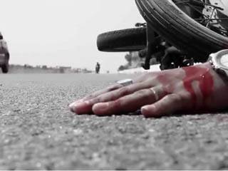 کندھ کوٹ میں ٹرالر کی ٹکر سے 3 موٹر سائیکل سوار جاں بحق