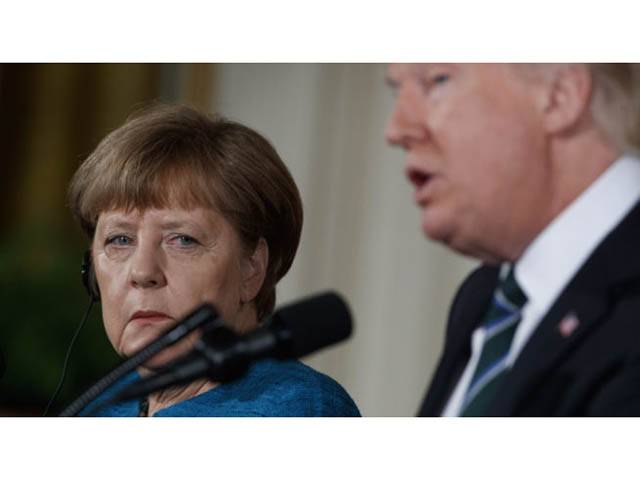 جرمنی نے چین کے ساتھ مل کر ایسا کام کرنے کا اعلان کردیا کہ امریکہ کو اب تک کا سب سے زوردار جھٹکا دے دیا، دنیا میں امریکی ’چودھراہٹ‘ کے خاتمے کا وقت آگیا