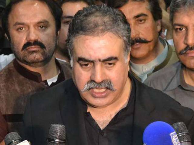 فرد واحد کوحق حاصل نہیں کہ وہ ایک منتخب وزیراعظم سے استعفیٰ مانگے،نواز شریف نے تمام تر سازشوں کے باوجود صبر کا دامن ہاتھ سے نہیں چھوڑا :وزیر اعلیٰ بلوچستان