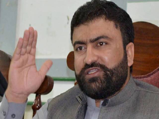 وزیراعلیٰ بلوچستان کی فیملی کے اسکواڈ میں شامل گاڑی کو حادثہ،6 اہلکار زخمی