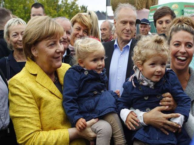 جرمنی انتخابات، انجیلا میرکل کی سبقت 