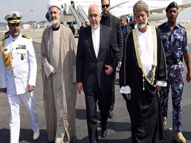 ایرانی وزیر خارجہ محمد جواد ظریف سرکاری دورے پر قطر پہنچ گئے