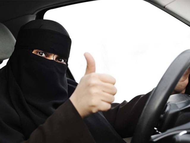 وہ سعودی خاتون جسے 66سال پہلے سعودی عرب میں گاڑی چلانے کی عدالت نے اجازت دی ،قاضی نے یہ اجازت دی کیوں تھی ؟وجہ ایسی کہ آپ بھی حیران رہ جائیں گے 