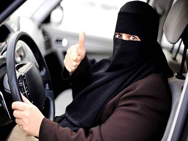 سعودی عرب کا خواتین کو ٹرک چلانے کی اجازت دینے کا اعلان