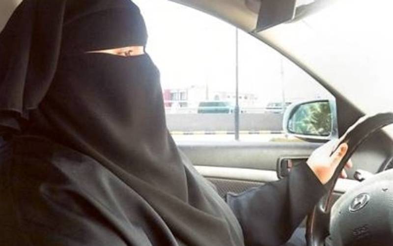 سعودی عرب میں جلد ہی مثالی ڈرائیور خواتین کامقابلہ شروع کیا جائیگا: عبداللہ الراجحی