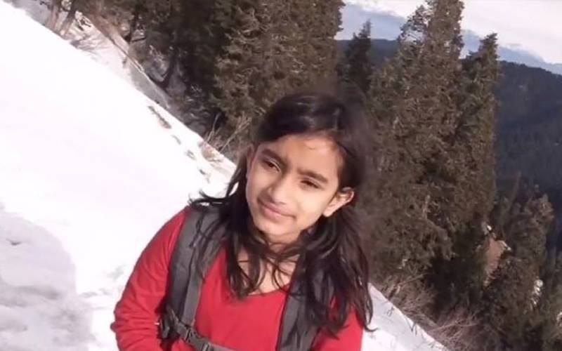 'پہاڑیوں کی شہزادی' سلینہ خواجہ نے ہنزہ میں 5 ہزار میٹر بلند چوٹی سر کرلی