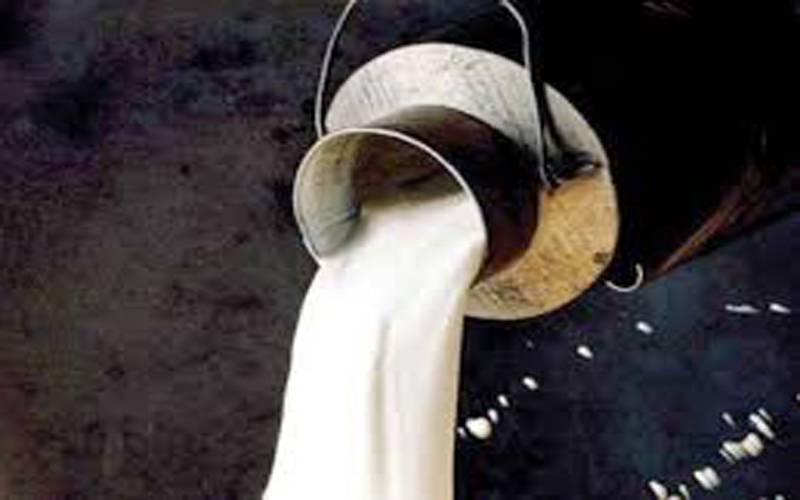 کراچی میں دودھ کی قیمت 94روپے فی لیٹر ہو گئی 