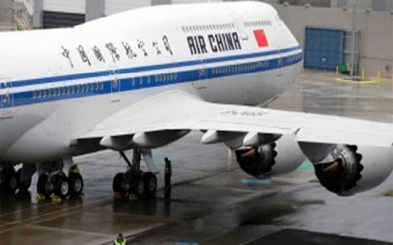 چین کا مسافر طیارہ ہائی جیک کرنے کی کوشش، دوران پرواز ایئرہوسٹس کو یرغمال بنا لیا گیا لیکن جیسے ہی طیارے نےلینڈنگ کی تو ملزم نے کیا کام کیا؟ جان کر آپ بھی سر پکڑ کر بیٹھ جائیں گے
