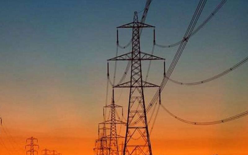  6 ہزار میگا واٹ بجلی سسٹم سے آؤٹ، پنجاب میں بدترین لوڈشیڈنگ
