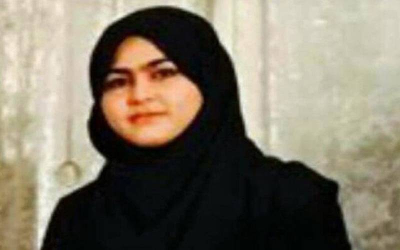 کوہاٹ، پی ٹی آئی کے صدر مقتول طالبہ عاصمہ رانی کا کیس ختم کرانے کیلئے دباﺅ ڈال رہے ہیں: بہن صفیہ رانی