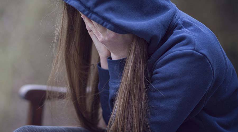 قصور میں 14 سالہ لڑکی جنسی زیادتی کا شکار ، پولیس لڑکی کے گھر میں ہی سے ایسے شخص کو گرفتار کر لیا کہ جان کر شیطان بھی منہ چھپانے کیلئے مارا مارا پھرنے لگے گا 