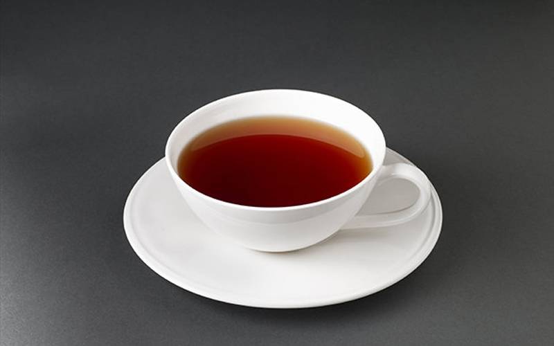 اگر کالی چائے کو اس طرح پئیں تو آپ اپنے پیٹ کی چربی پگھلا سکتے ہیں، سائنسدانوں نے چائے پینے والوں کو سب سے بہترین نسخہ بتادیا