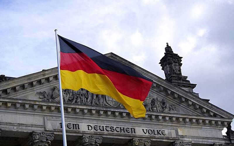 جرمن حکومت نے فحش حکومت بنانے کا ارادہ کر لیا ، آکر کیوں یہ شرمناک قدم لینا پڑا ؟ جانئے 