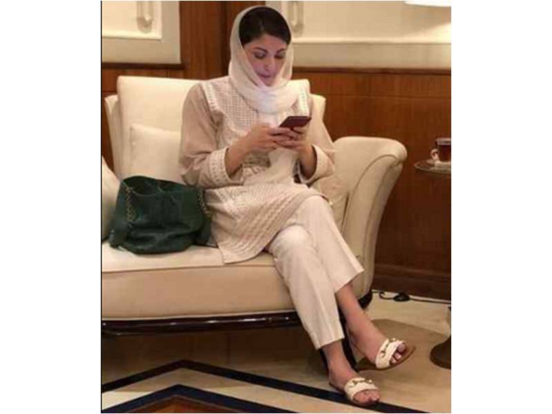 مریم نواز کی یہ مہنگی ترین جوتی اور بیگ پاکستانی کتنی سستی خرید سکتے ہیں؟ جان کر آپ کی حیرت کی انتہاءنہ رہے گی