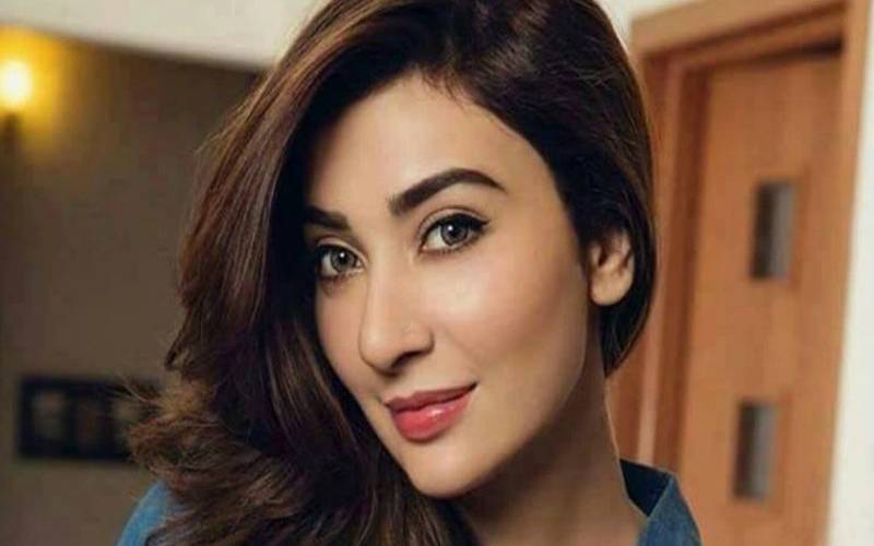 وہ معروف پاکستانی اداکارہ جن کی ساس تحریک انصاف کی ایم این اے منتخب ہوگئیں