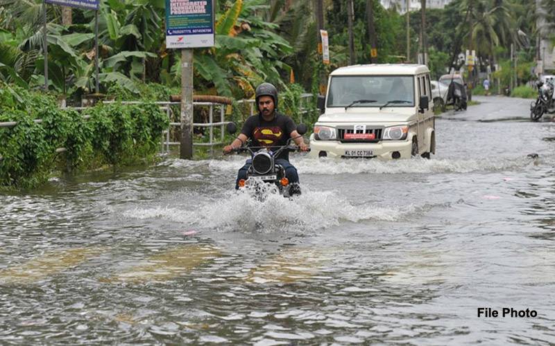 بالی ووڈ سٹارز بھی ’’سیلاب‘‘ متاثرین کی مدد کے لیے سامنے آگئے