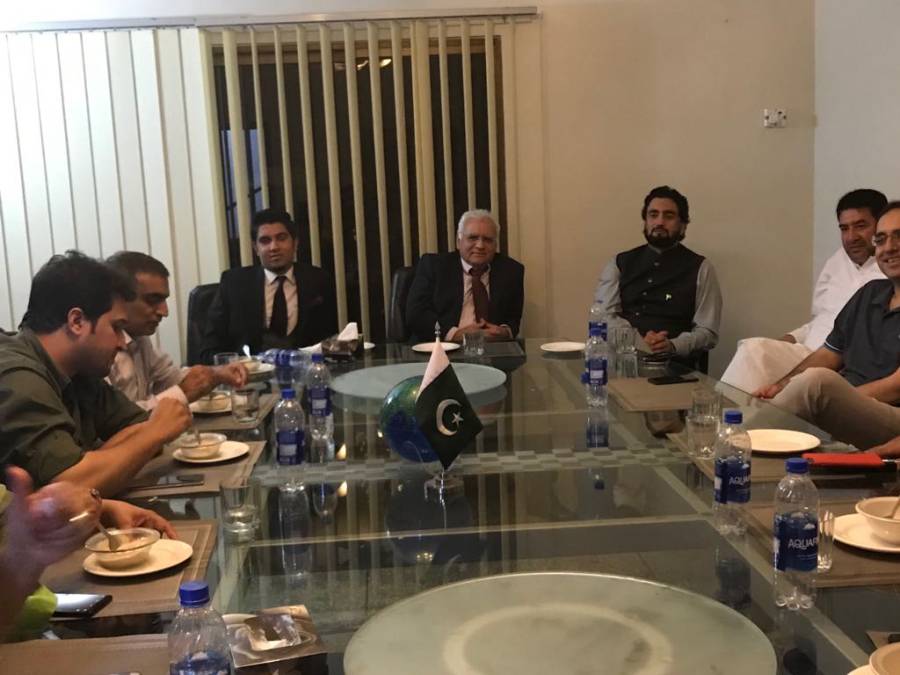 چئیرمین پی ٹی آئی ایگزیکٹو بورڈ کویت پیر امجد حسین کی اسلام آباد میں حکومتی وزرا سے ملاقاتیں   