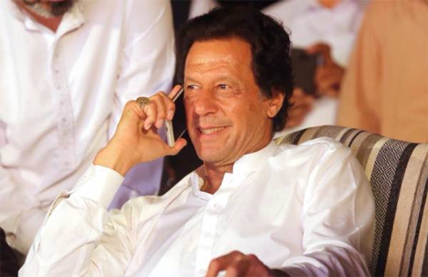 وزیراعظم عمران خان نے مدینہ منورہ کی سرزمین پر قدم رکھتے ہی پہلا کیا کام کیا؟ جواب ایسا کہ آپ تصور بھی نہیں کر سکتے