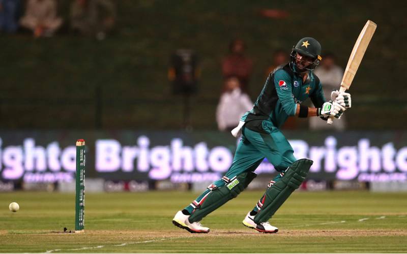 دوسرے ون ڈے میچ میں پاکستان نے 6 وکٹوں سے نیوزی لینڈ کو شکست دے دی 