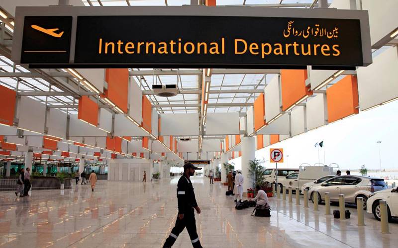 اسلام آباد ایئرپورٹ پراے ایس ایف کی کارروائی؛مسافر سے ایک کلومنشیات برآمد