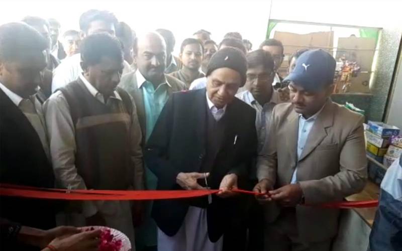 مستحق مریضوں کے لیے عمرکوٹ میں میگھ سماج پاکستان کی جانب سے خیراتی ہسپتال کا افتتاح کردیا گیا