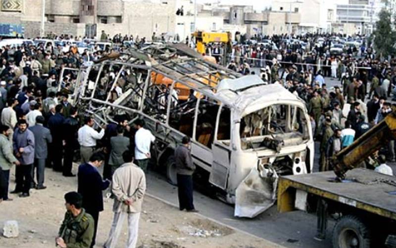 ایران میں پاسداران انقلاب کی گاڑی پر خود کش حملہ، 30 اہلکار ہلاک