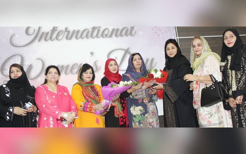 ”وزڈم آف ویمن“ کے زیر اہتمام شارجہ میں خواتین کا دن منایا گیا