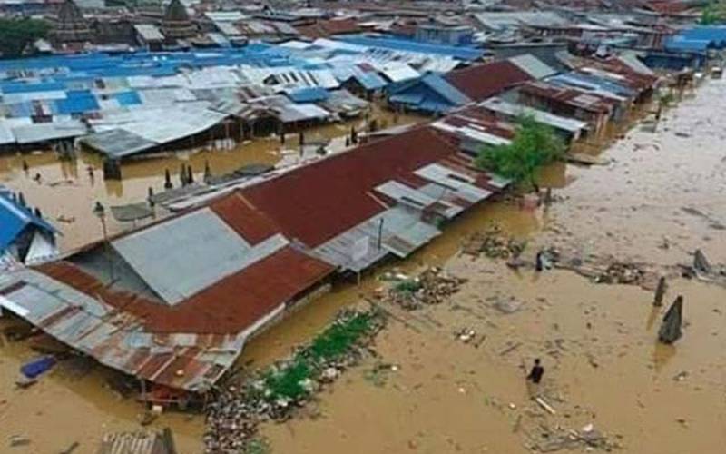 انڈونیشیا میں سیلابی ریلوں سے 50 افراد ہلاک