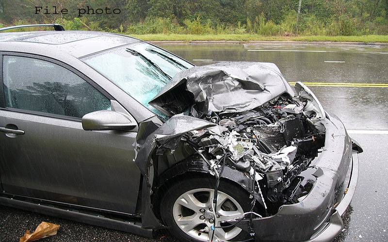 کوئٹہ،کچلاک موڑ پر تیز رفتاری کے باعث گاڑی الٹ گئی،4 افراد زخمی