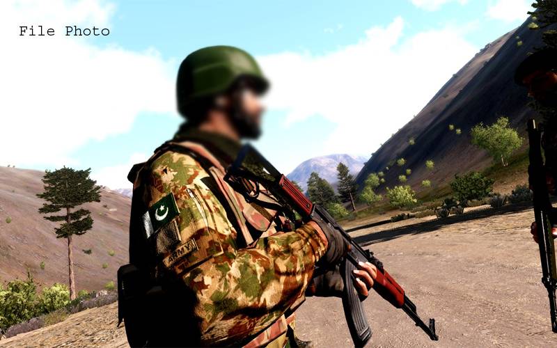 پی ٹی ایم کے محسن داوڑ اور ساتھیوں کا پاک فوج پر حملہ : نجی ٹی وی دنیا نیوز
