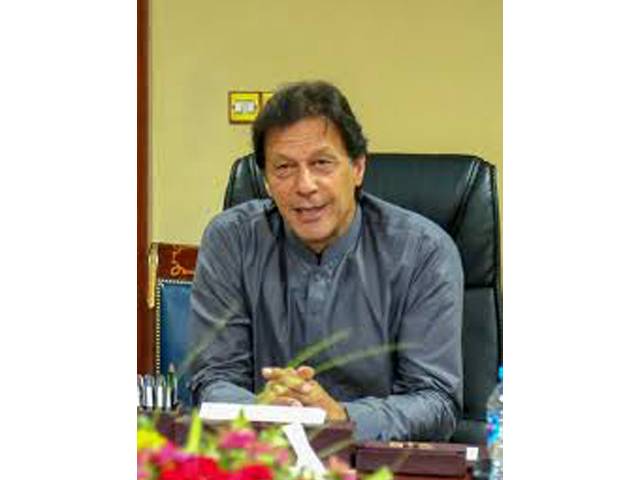 عمران خان بیوروکریسی پر برس پڑے، بڑا ایکشن