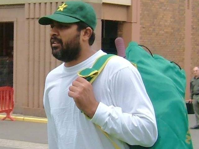 بورڈ سے فی الحال کوئی آفر یا رابطہ نہیں کیا گیا انضام الحق کے استعفے کے بعد سابق کرکٹرز سے رابطوں کی خبروں پر عامر سہیل نے خاموشی توڑدی