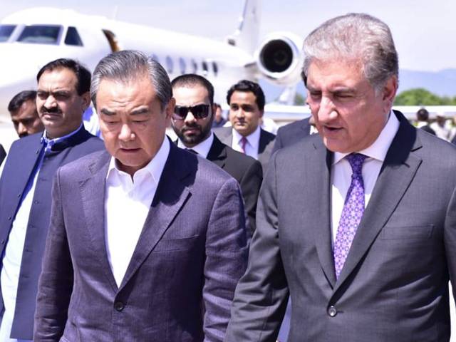 چینی وزیر خارجہ کے دورہ پاکستان نے ایک بار پھر بھارت کو ’’مرچیں ‘‘ لگا دیں 
