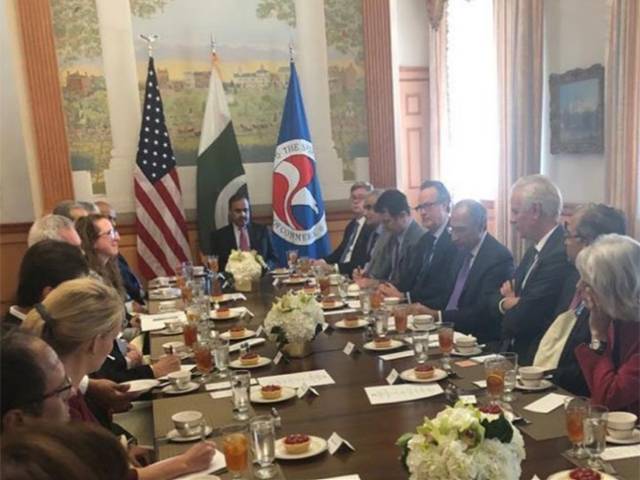 مشیر خزانہ کی امریکی تاجروں کو پاکستان میں سرمایہ کاری کے مواقع سے فائدہ اٹھانے کی دعوت